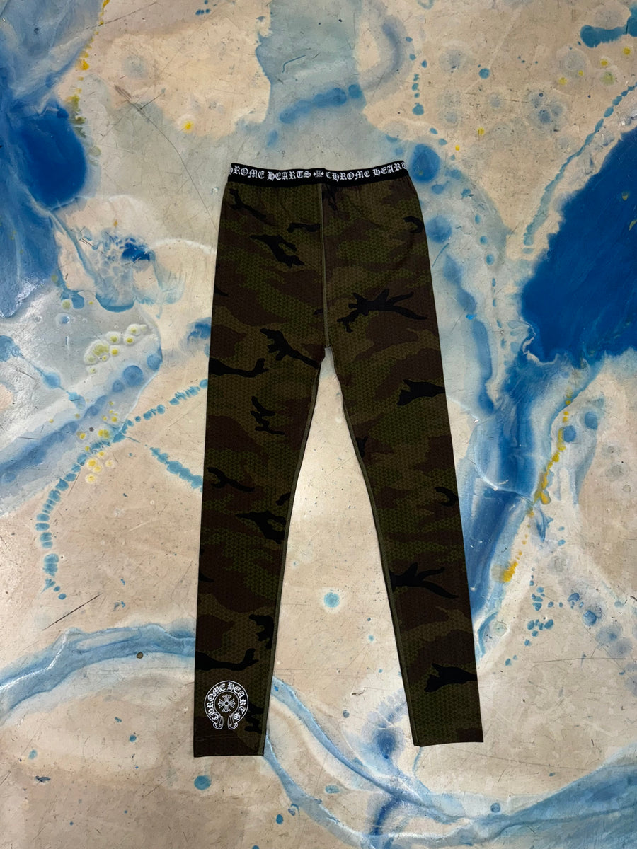 Camo Chrome Heart Leggings